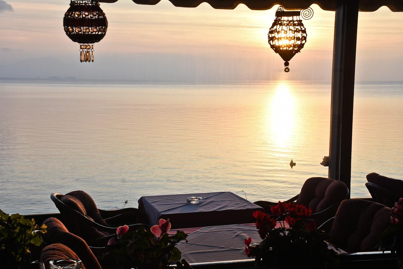 Maistrali Hotel อาฟิสโซส ภายนอก รูปภาพ
